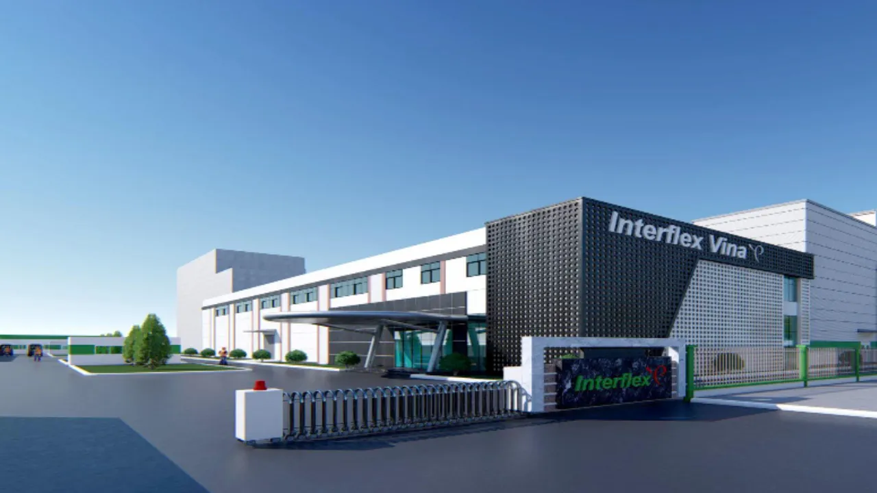 Hàng rào thép ngăn xưởng tại Công ty TNHH INTERFLEX VINA - KCN Bá Thiện II