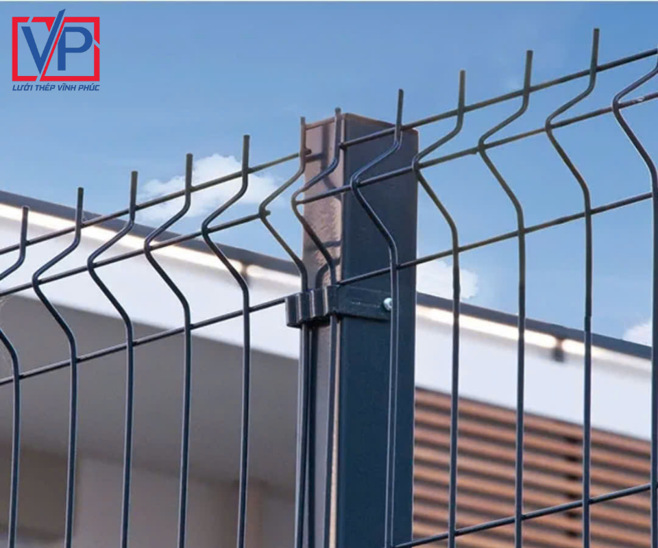 Hàng Rào Lưới Thép Hàn – Lựa chọn cân bằng giữa bảo vệ và thẩm mỹ