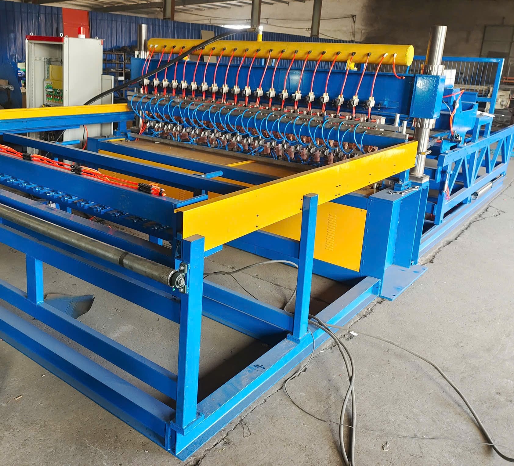 Ứng Dụng Đa Dạng Của Lưới Thép Trong Các Lĩnh Vực