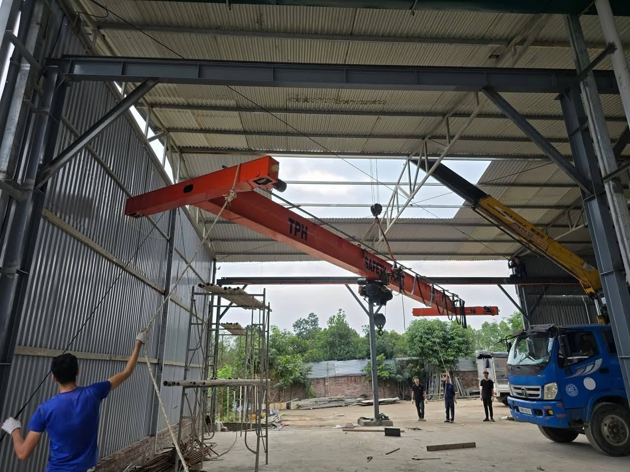 Ứng Dụng Thực Tế Của Lưới Thép Trong Xây Dựng Và Công Nghiệp